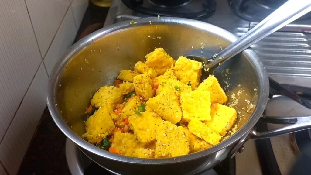 Soft & Fluffy Corn Dhokla Recipe with Fresh Corn | Easy Breakfast 20 dhokla after tadka Healthically Kitchen