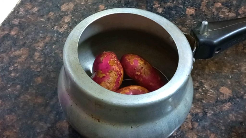 How to Cook Sweet Potatoes Without Water | 2 Easy Ways 10 arranged in a cooker Healthically Kitchen