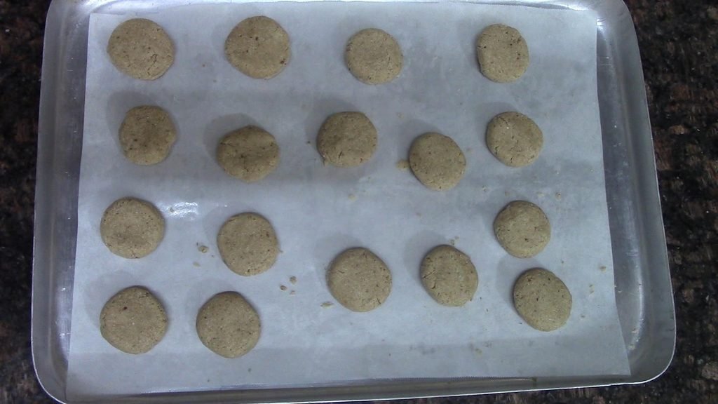 cookies on the baking tray Healthically Kitchen