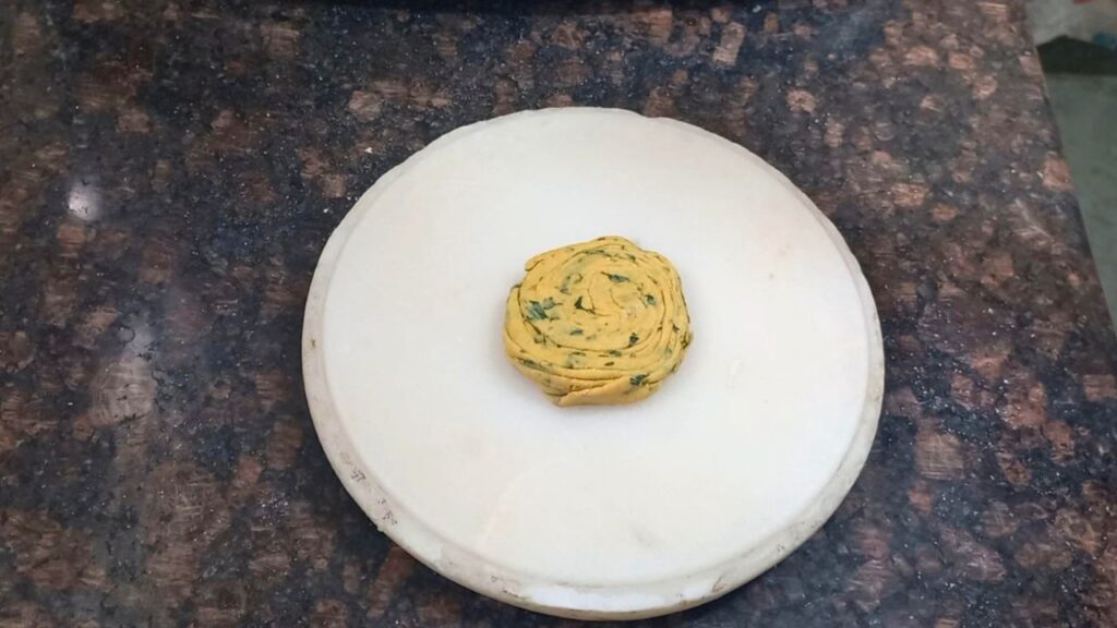 step in making lachha paratha 1 Healthically Kitchen