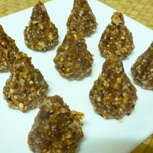 Healthy Sugar Free Dry Fruit Modak | Easy Ganpati Special Modak Recipe 3 Healthy Sugar Free Dry Fruit Modak | Easy Ganpati Special Modak Recipe