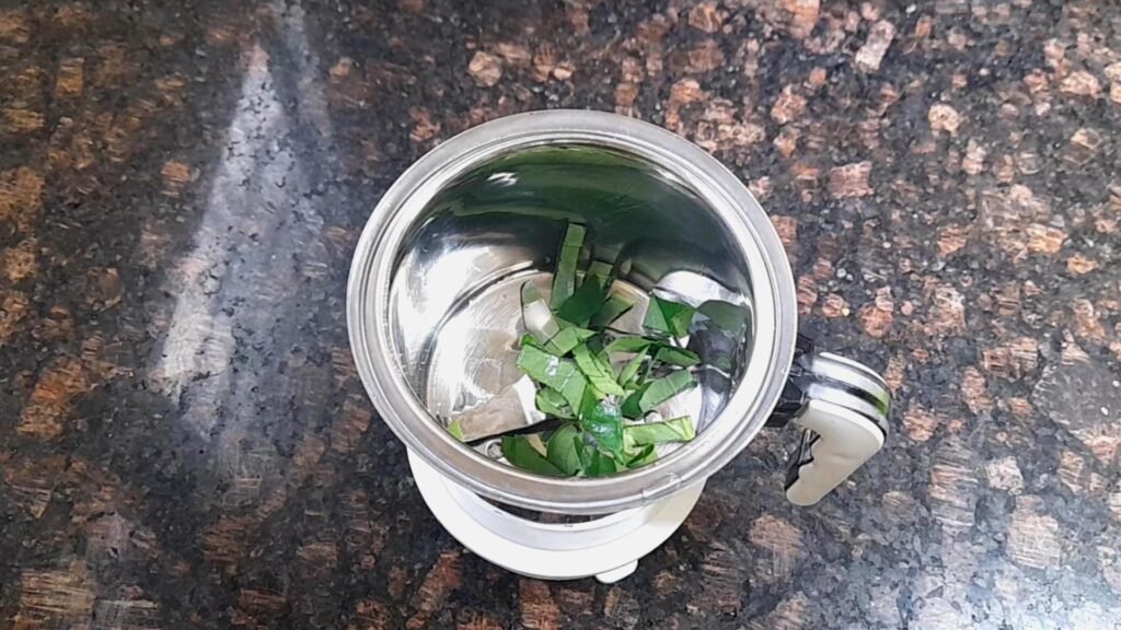 Easy Paan Gulkand Modak Recipe (No Added Sugar) 3 add pan cutting in a grinder jar Healthically Kitchen