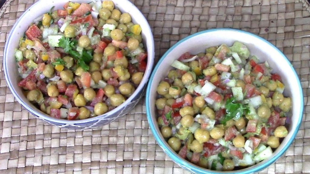 Quick and easy protein rich white chana salad