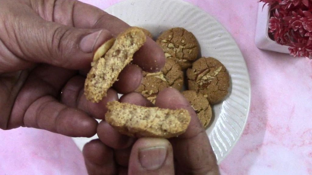 Rajgira Almond Cookies Recipe | Vrat Friendly Cookies